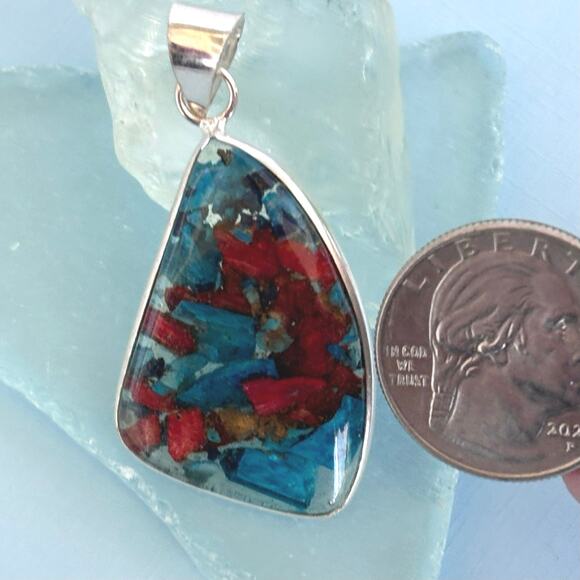 Oyster Turquoise Pendant and Earring Set - Picture 3 of 6